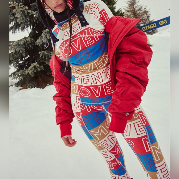 FP Movement Dawn to Dusk Printed Hoodie/FPM Combo - Picture 2 of 15